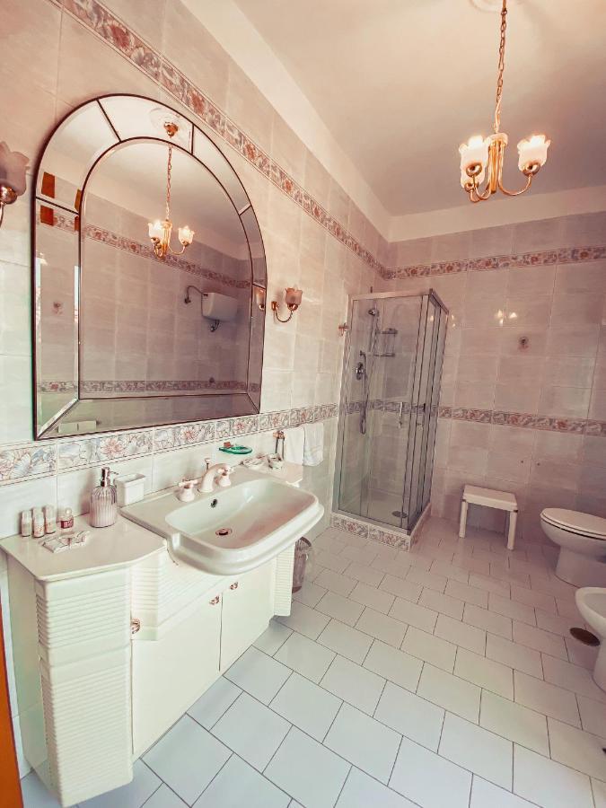 Palazzo Pascale Bed & Breakfast Casal Sottano Exterior photo